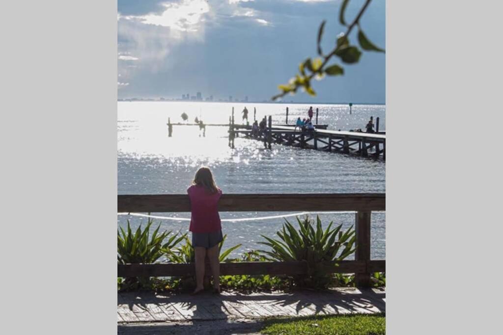 Riverview, Studio 507, Beach Steps Away!+Pool+Wifi Ruskin Exterior foto